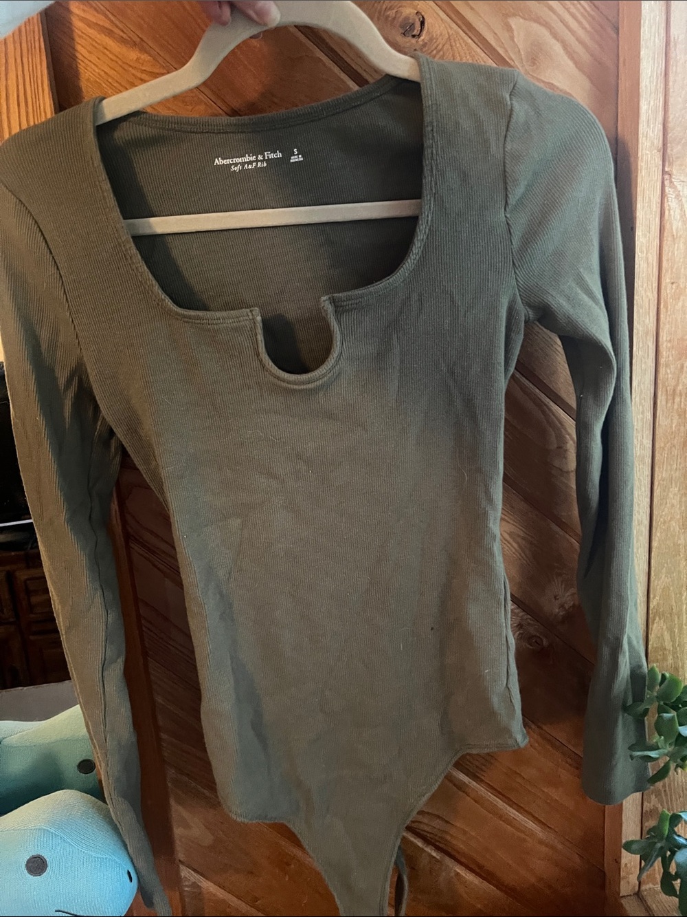 Abercrombie & Fitch Olive Green Scoop-Notch Long-Sleeve Bodysuit